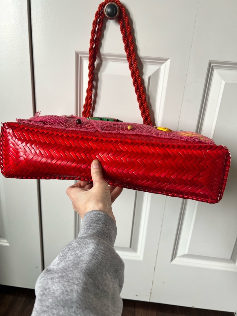 Vintage Red Woven Tote Bag with Decorative Fish and Shell Accents by Oggi Domani - Picture 5 of 14
